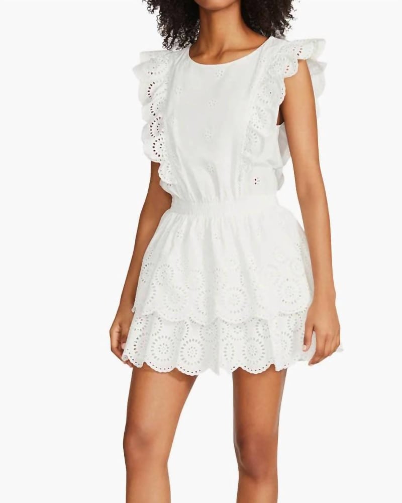Front of a model wearing a size L Jayda Dress In White in White by STEVE MADDEN. | dia_product_style_image_id:344821